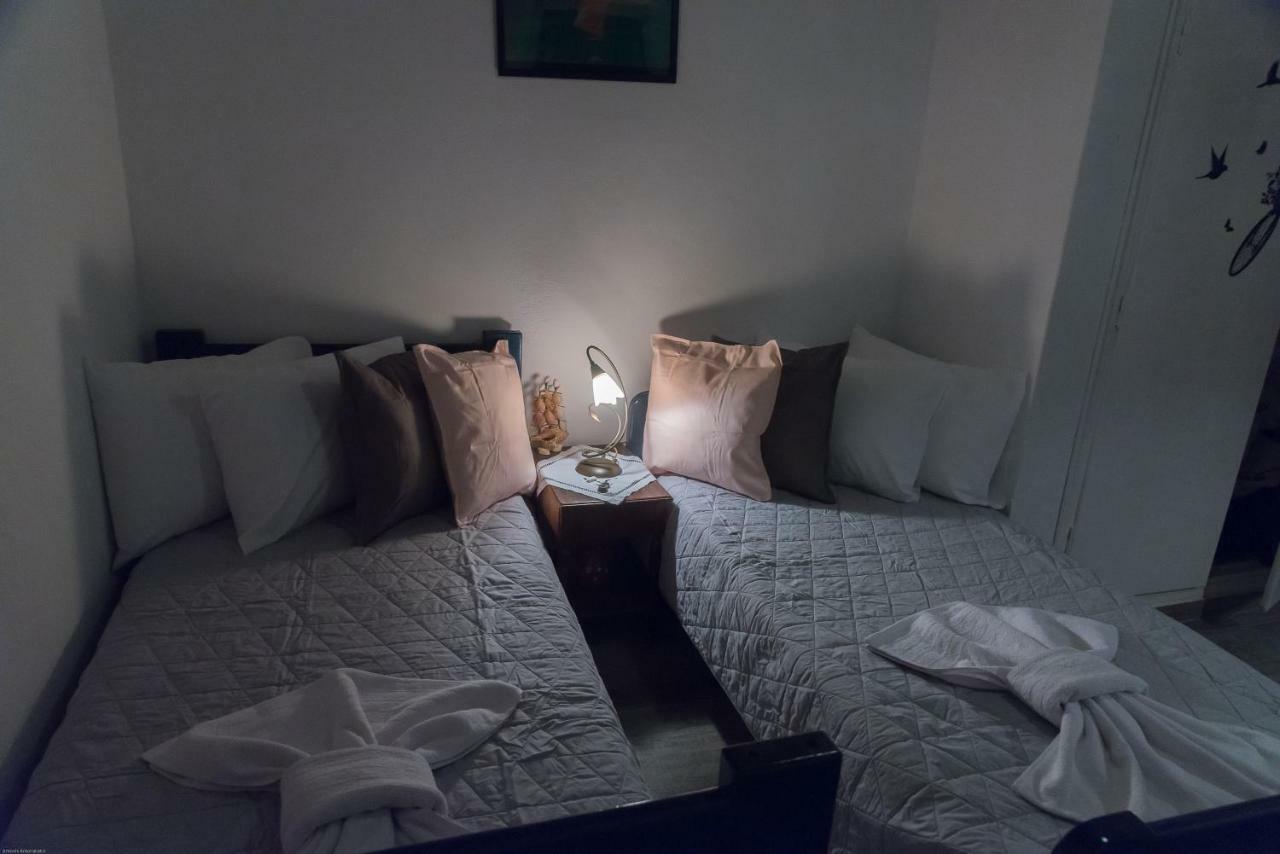 Villa Alexandra Exambela Екстер'єр фото